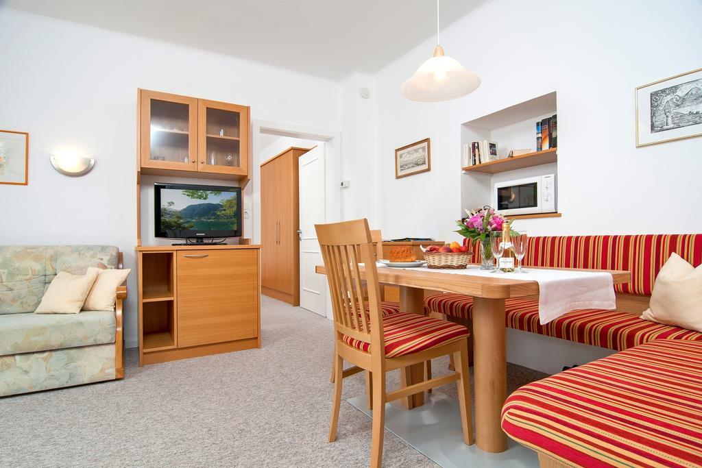Schuetzenhof Aparthotel Sattendorf Exterior photo